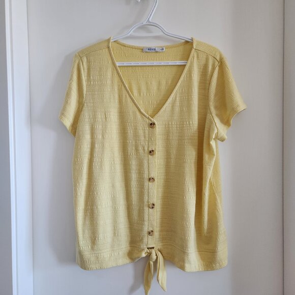 Ricki's Yellow Summer Top - Picture 1 of 3
